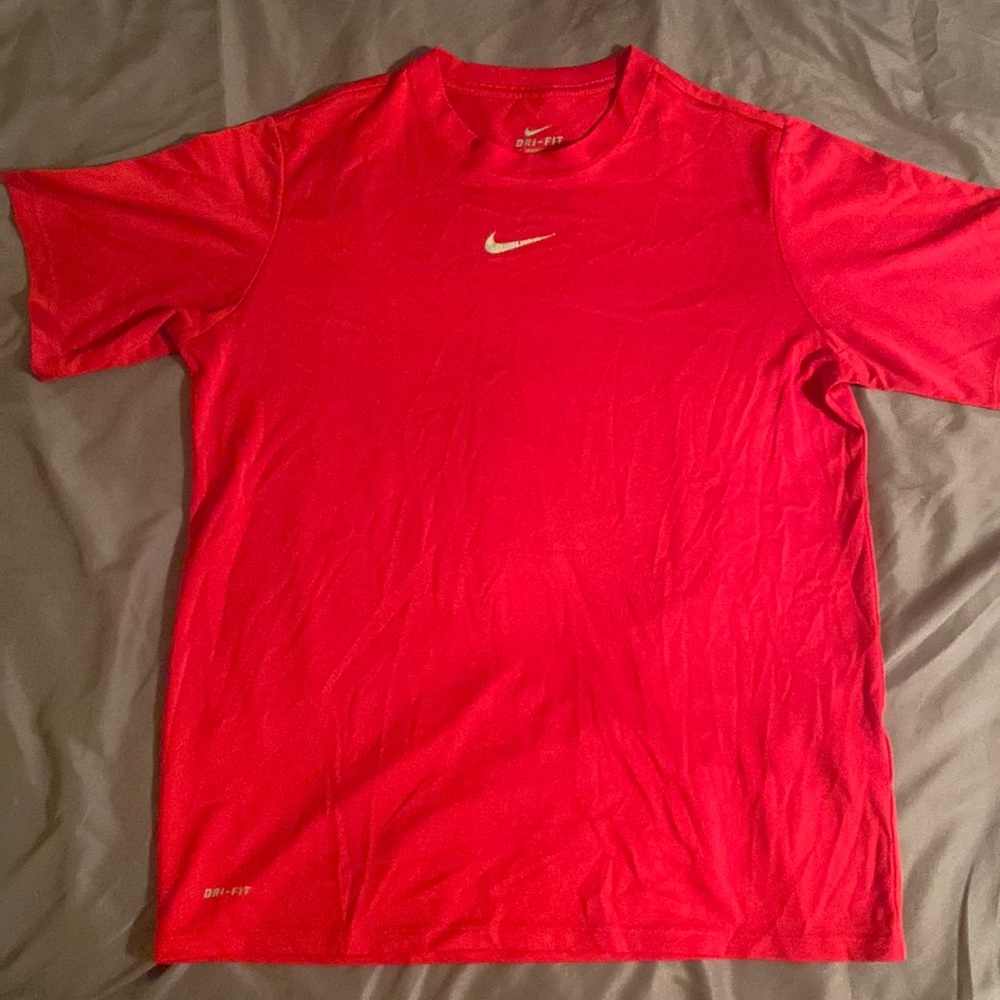 Mens XL red Nike t-shirt